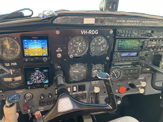 Cessna Aircraft Company 150K — image 2