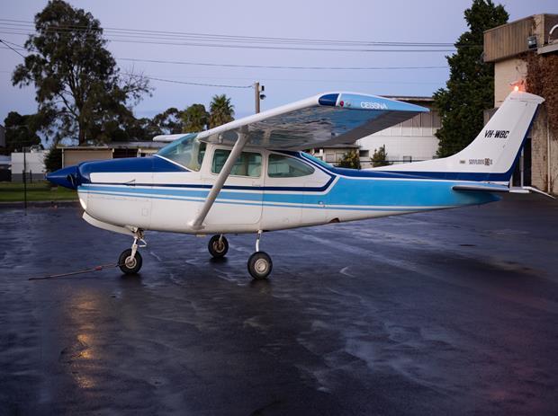Cessna Aircraft Company R182 — image 2