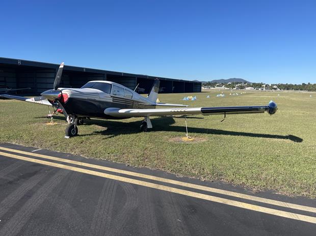 Piper Aircraft Corp PA-24 — image 2