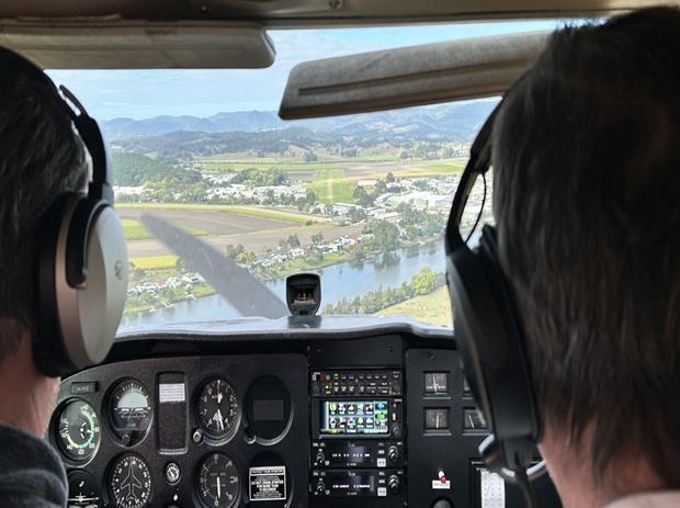 Cessna Aircraft Company 172M — image 3
