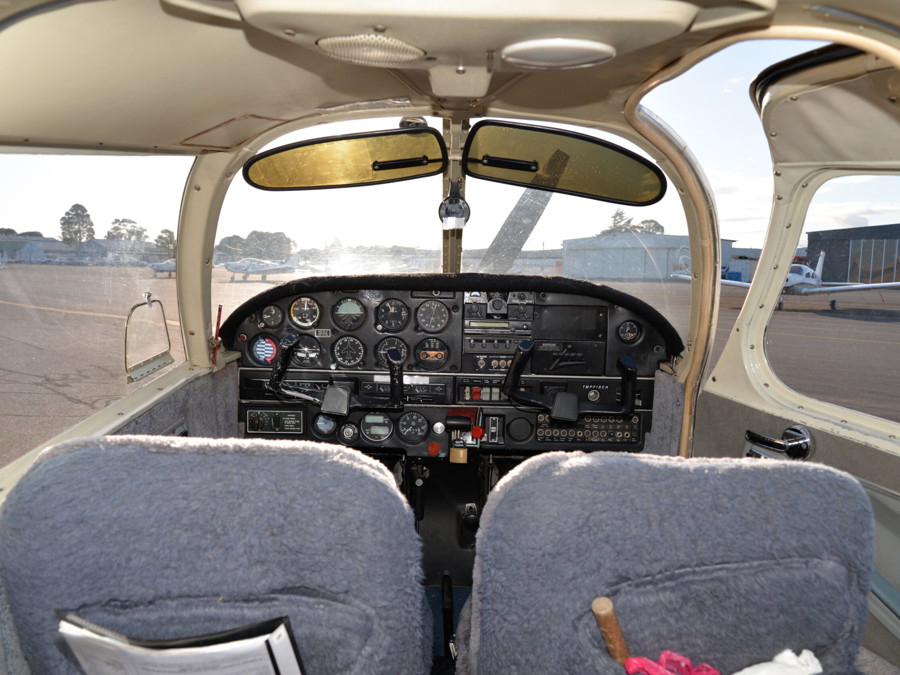Piper Aircraft Corp PA-28-180 — image 2